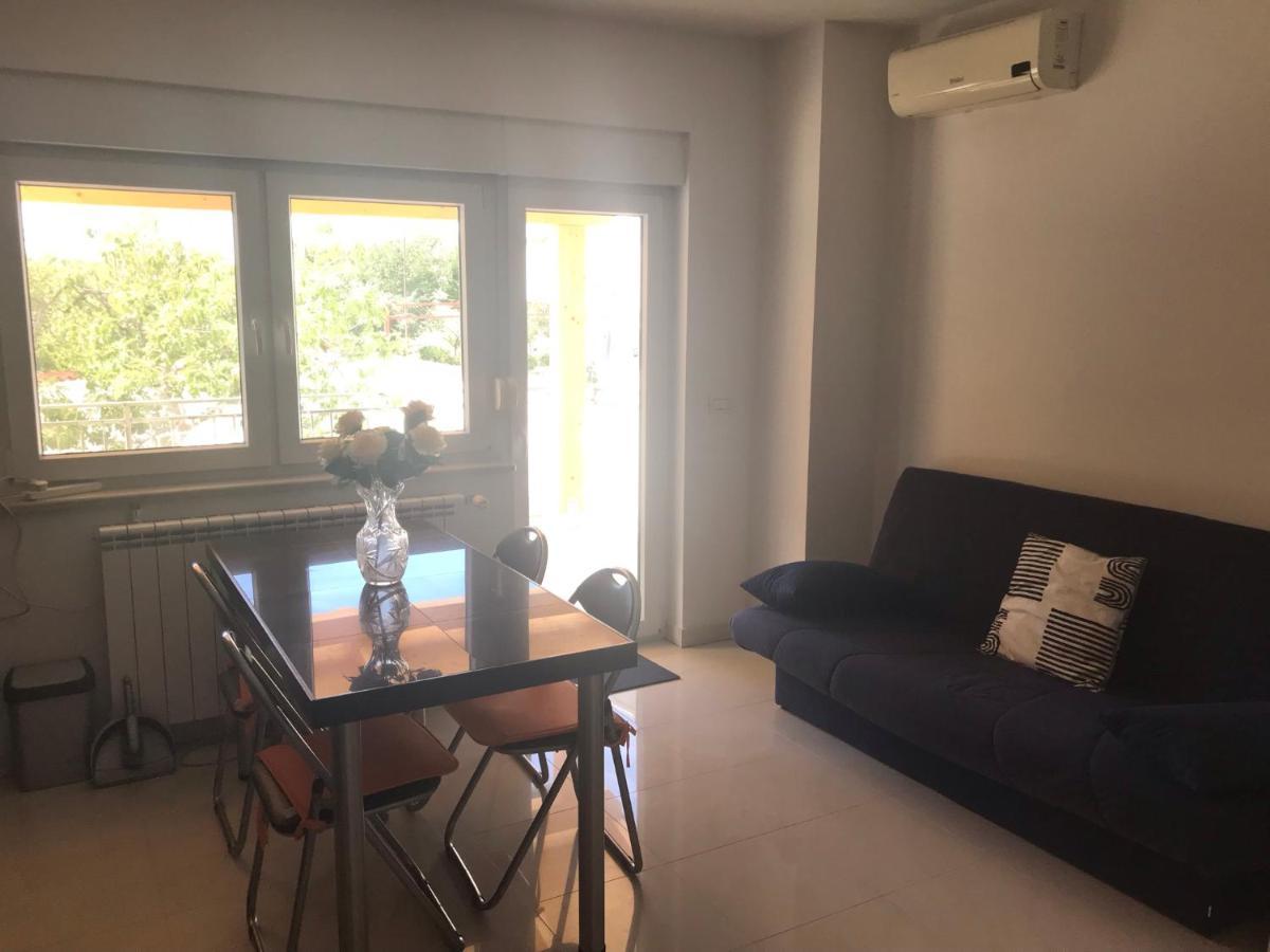 Vale Lunga Apartments بولا المظهر الخارجي الصورة